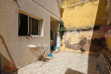 Casa à venda com 160m², 3 quartos e 2 vagasÁrea de Serviço