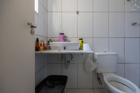 Casa à venda com 160m², 3 quartos e 2 vagasBanheiro da Suíte 2
