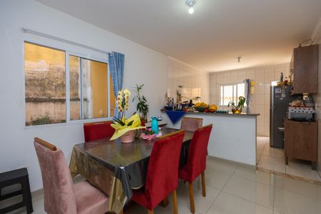 Casa à venda com 160m², 3 quartos e 2 vagasCozinha