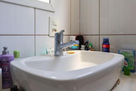 Casa à venda com 160m², 3 quartos e 2 vagasBanheiro da Suíte 1