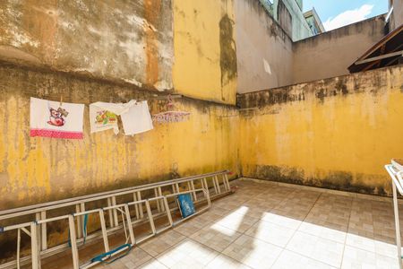 Casa à venda com 160m², 3 quartos e 2 vagasÁrea de Serviço