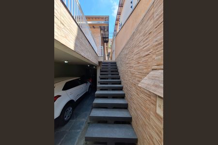 Casa à venda com 200m², 3 quartos e 3 vagas Casa à venda com 200m², 3 quartos e 3 vagasGaragem