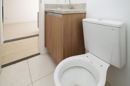 Apartamento para alugar com 49m², 2 quartos e 1 vaga Apartamento para alugar com 49m², 2 quartos e 1 vagaBanheiro