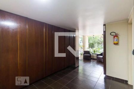 Apartamento para alugar com 70m², 2 quartos e sem vaga Apartamento para alugar com 70m², 2 quartos e sem vagaHall social