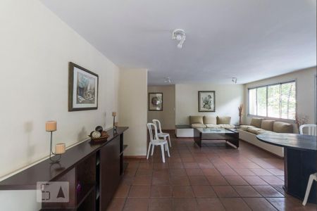 Apartamento para alugar com 70m², 2 quartos e sem vagaÁrea comum - Salão de festas