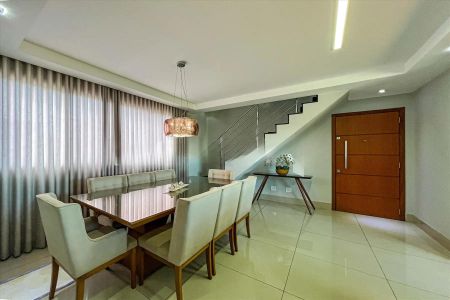 Apartamento para alugar com 4 quartos, 200m² em Santa Efigênia, Belo Horizonte
