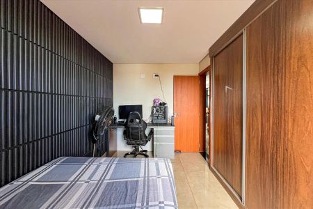 Apartamento para alugar com 200m², 4 quartos e 2 vagas