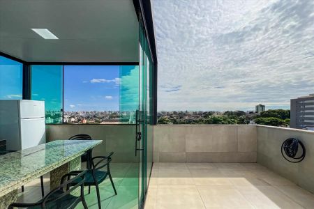 Apartamento para alugar com 200m², 4 quartos e 2 vagas