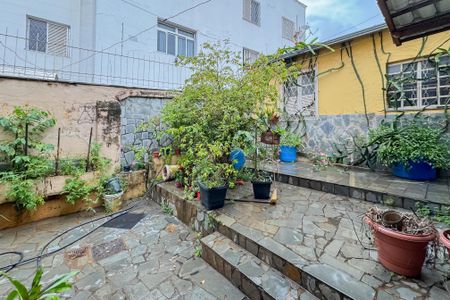 Casa à venda com 230m², 4 quartos e 1 vaga