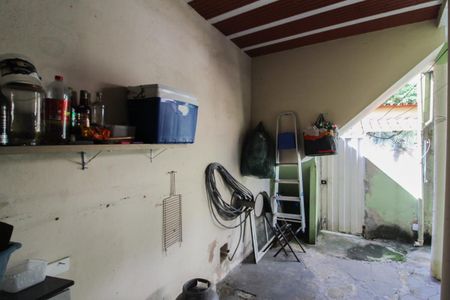 Casa à venda com 360m², 6 quartos e 4 vagas Casa à venda com 360m², 6 quartos e 4 vagasCasa 2 - Área de Serviço