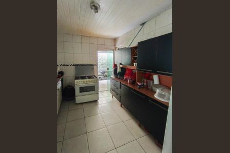 Casa à venda com 360m², 6 quartos e 4 vagas Casa à venda com 360m², 6 quartos e 4 vagasCasa 3