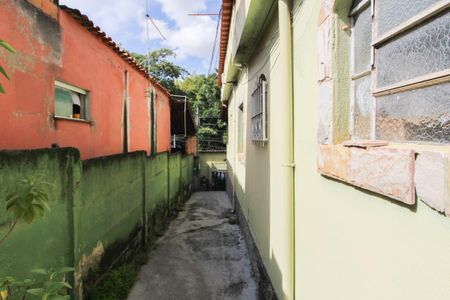 Casa à venda com 360m², 6 quartos e 4 vagas Casa à venda com 360m², 6 quartos e 4 vagasEntrada