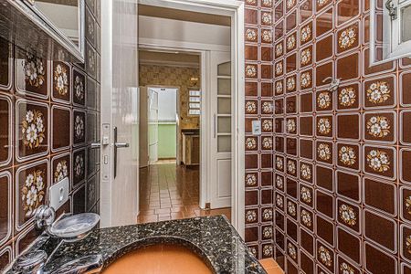 Casa à venda com 228m², 3 quartos e 5 vagasbanheiro social_4