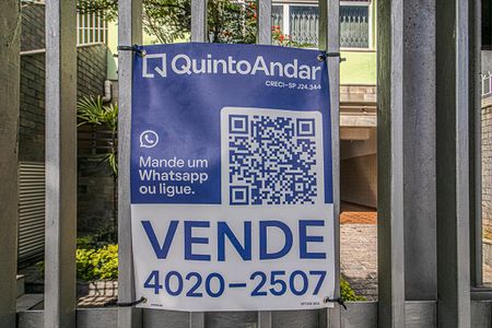Casa à venda com 228m², 3 quartos e 5 vagasplaca do Quinto Andar_2