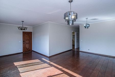 Casa à venda com 228m², 3 quartos e 5 vagassala de estar e de jantar_3