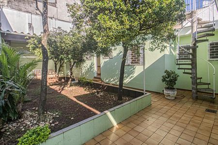 Casa à venda com 228m², 3 quartos e 5 vagasquintal_1