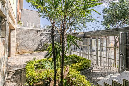 Casa à venda com 228m², 3 quartos e 5 vagasgaragem_4