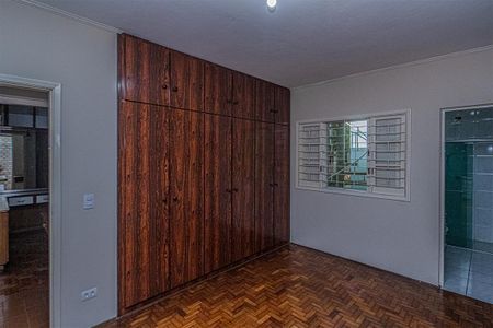 Casa à venda com 228m², 3 quartos e 5 vagassuíte_2
