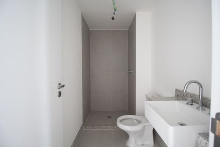 Apartamento à venda com 93m², 3 quartos e 2 vagasBanheiro