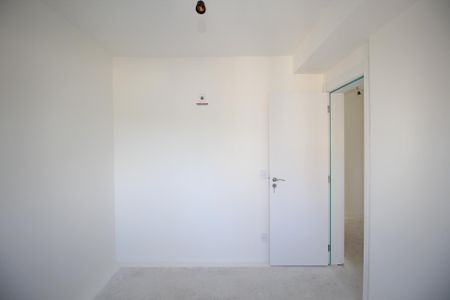 Apartamento à venda com 93m², 3 quartos e 2 vagasQuarto 2