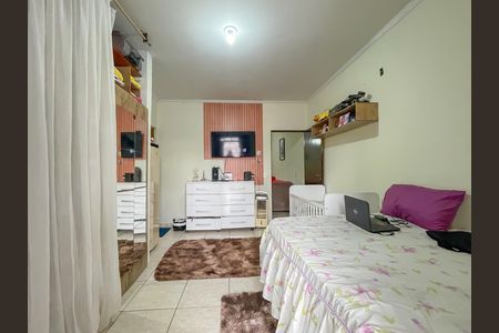 Casa à venda com 220m², 3 quartos e 2 vagas Casa à venda com 220m², 3 quartos e 2 vagasCozinha (Casa 2)