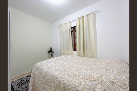 Casa à venda com 220m², 3 quartos e 2 vagas Casa à venda com 220m², 3 quartos e 2 vagasQuarto 2 (Casa 1)