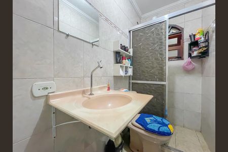 Casa à venda com 220m², 3 quartos e 2 vagas Casa à venda com 220m², 3 quartos e 2 vagasBanheiro (Casa 1)