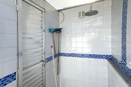 Casa para alugar com 300m², 4 quartos e 4 vagas Casa para alugar com 300m², 4 quartos e 4 vagasSauna