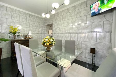 Casa para alugar com 300m², 4 quartos e 4 vagas Casa para alugar com 300m², 4 quartos e 4 vagasCopa