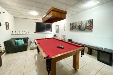 Casa para alugar com 300m², 4 quartos e 4 vagas Casa para alugar com 300m², 4 quartos e 4 vagasSala Cobertura