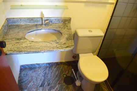 Apartamento para alugar com 79m², 2 quartos e 2 vagasBanheiro da Suíte