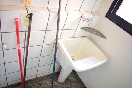 Apartamento para alugar com 79m², 2 quartos e 2 vagasÁrea de Serviço