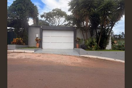 Casa para alugar com 140m², 3 quartos e 5 vagas
