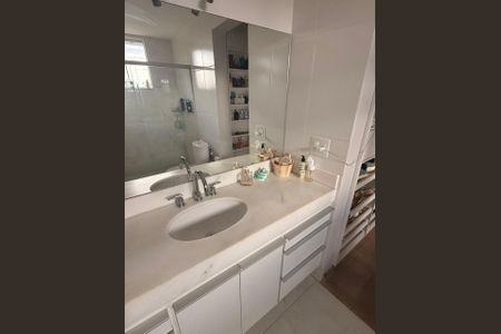 Casa para alugar com 140m², 3 quartos e 5 vagas