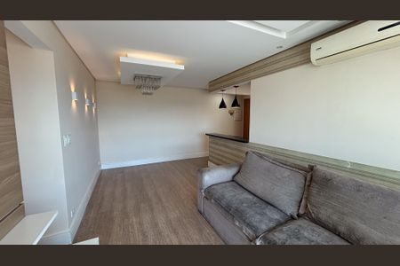 Apartamento para alugar com 3 quartos, 53m² em Jardim Vera Lucia, Jacareí
