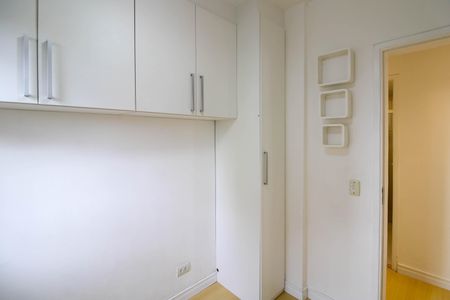 Apartamento à venda com 62m², 3 quartos e 2 vagas Apartamento à venda com 62m², 3 quartos e 2 vagasQuarto 1