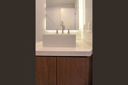 Apartamento à venda com 62m², 3 quartos e 2 vagas Apartamento à venda com 62m², 3 quartos e 2 vagasBanheiro