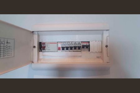 Apartamento à venda com 49m², 2 quartos e 1 vaga Apartamento à venda com 49m², 2 quartos e 1 vagaQuadro de Luz