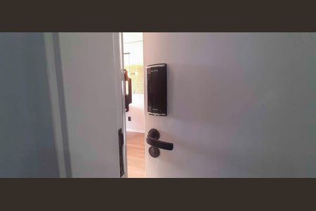 Apartamento à venda com 49m², 2 quartos e 1 vaga Apartamento à venda com 49m², 2 quartos e 1 vagaFechadura Eletrônica