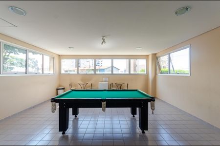 Apartamento à venda com 55m², 2 quartos e 1 vaga Apartamento à venda com 55m², 2 quartos e 1 vagaSala de Jogos