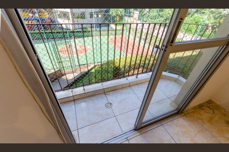 Apartamento à venda com 55m², 2 quartos e 1 vaga Apartamento à venda com 55m², 2 quartos e 1 vagaSala - Sacada