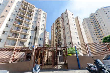 Apartamento à venda com 55m², 2 quartos e 1 vaga Apartamento à venda com 55m², 2 quartos e 1 vagaFachada