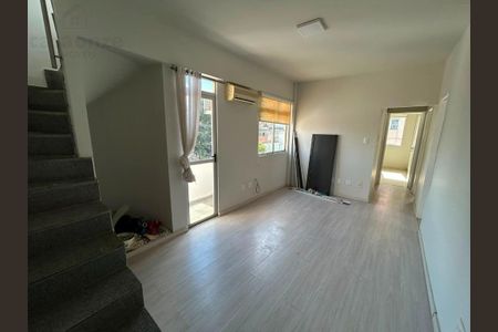 Apartamento à venda com 135m², 2 quartos e 2 vagas