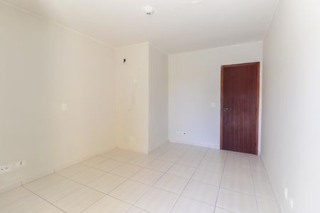 Casa para alugar com 125m², 2 quartos e 2 vagas Casa para alugar com 125m², 2 quartos e 2 vagasSuíte 2