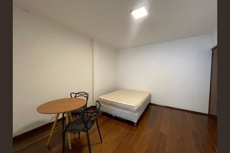 Studio para alugar com 26m², 1 quarto e sem vaga Studio para alugar com 26m², 1 quarto e sem vagaStudio