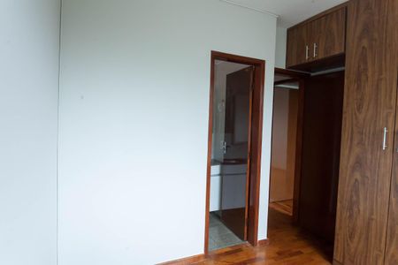 Apartamento para alugar com 65m², 3 quartos e 1 vaga Apartamento para alugar com 65m², 3 quartos e 1 vagasuite