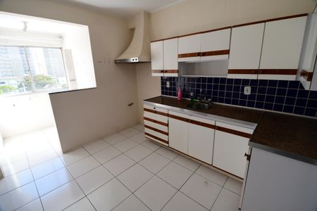 Apartamento à venda com 74m², 2 quartos e 1 vagaCozinha