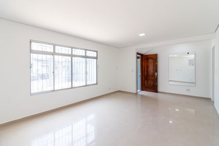 Sala de Estar de casa para alugar com 4 quartos, 300m² em Santa Teresinha, São Paulo
