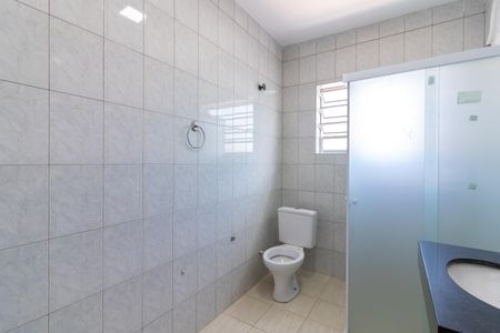 Casa à venda com 300m², 4 quartos e 4 vagasBanheiro