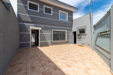 Casa à venda com 300m², 4 quartos e 4 vagasGaragem
